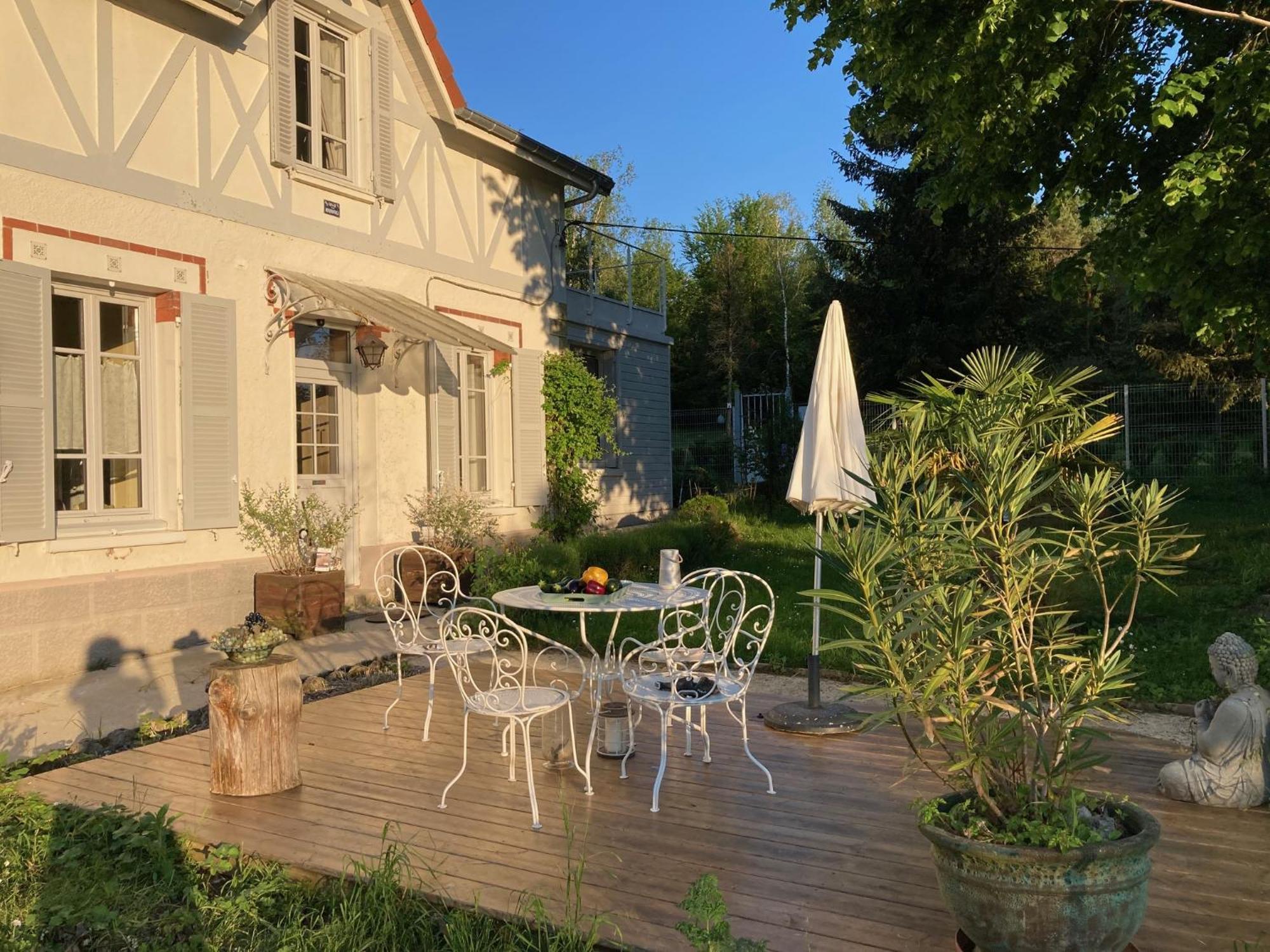 "Aux Chants Des Oiseaux" Domaine De La Renardiere Les Grandes-Loges Exterior foto